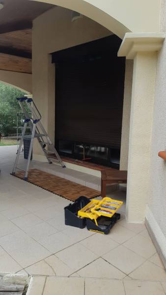 Intervention urgent pour dépannage de volets roulants avec changement du moteur à cugnaux